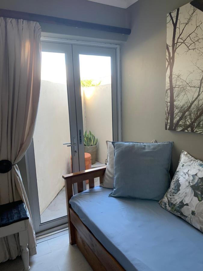 Sharwood Place Port Elizabeth Ngoại thất bức ảnh